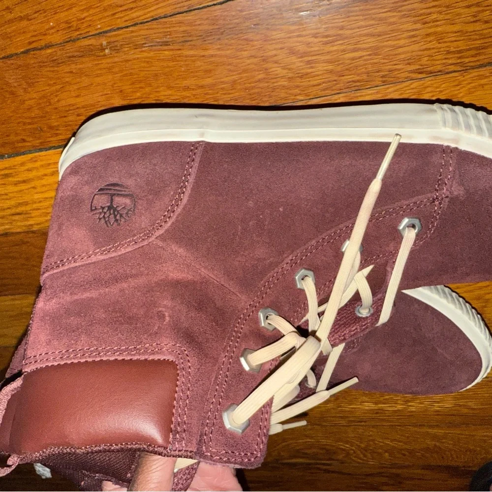 Timberland Waterproof Sneaker Boots Burgundy Women’s 9